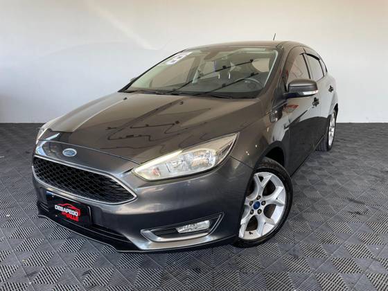 FORD FOCUS 2.0 SE PLUS 16V FLEX 4P POWERSHIFT